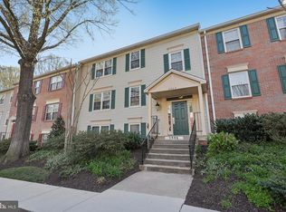 3805 Green Ridge Ct APT 201, Fairfax, VA 22033