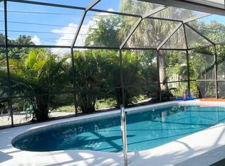 531 Sunset Beach Dr, Venice, FL 34293