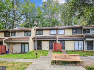 2280 White Cornus Ln, Reston, VA 20191
