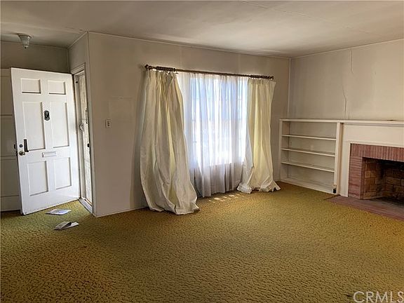 2nd image of 11863 Weir St