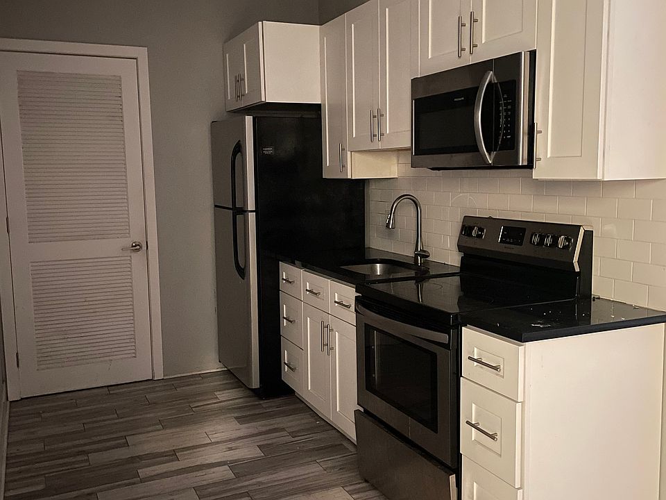 2nd image of 1507 S 17th St #116B