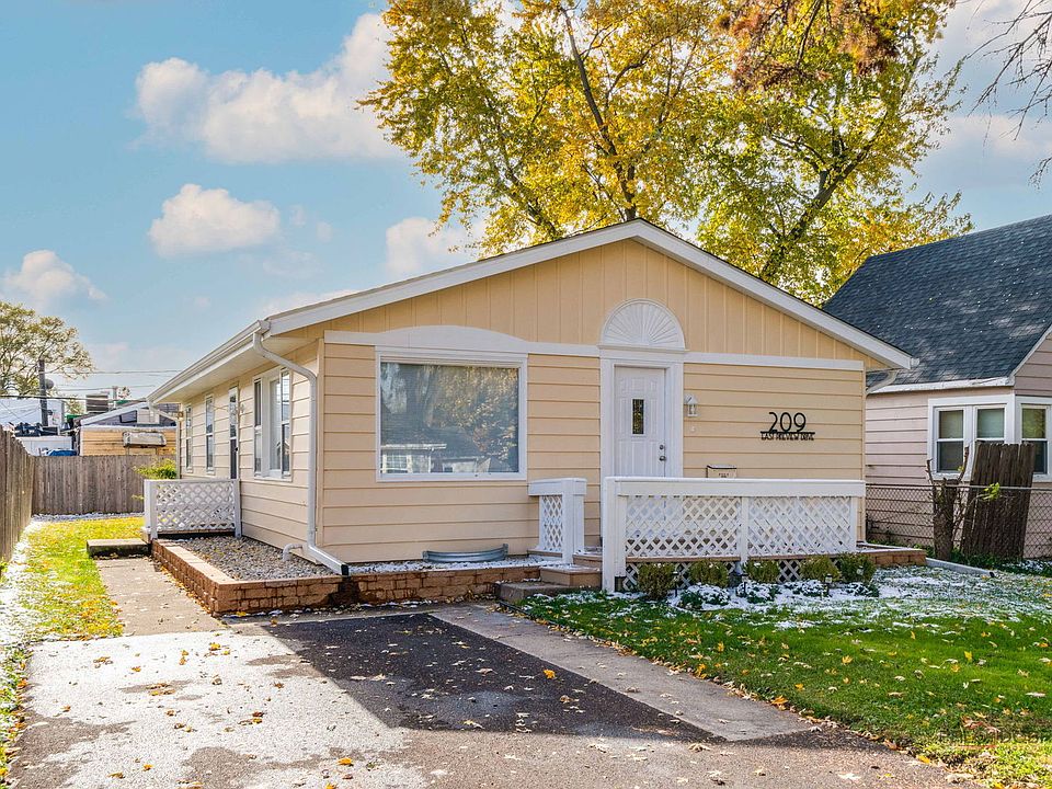 1st image of 209 E Pineview Dr