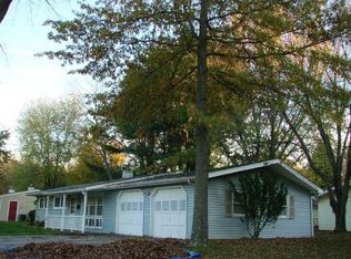 212 Whalesback Rd, Red Hook, NY 12571