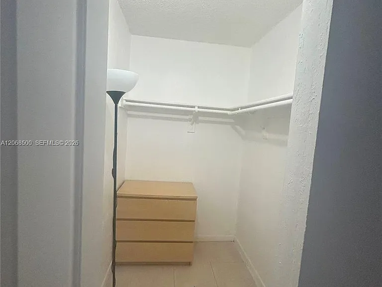 6950 Miami Gardens Dr #2-117A — Photo 4