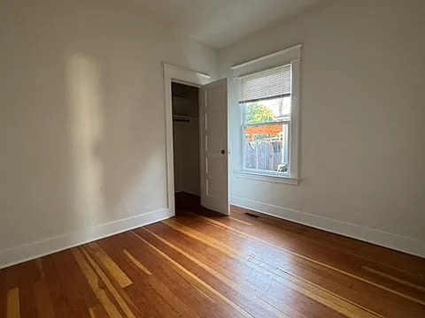 4920 SE Franklin St — Photo 17