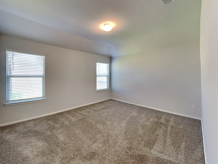 2316 Stallings Rd — Photo 9