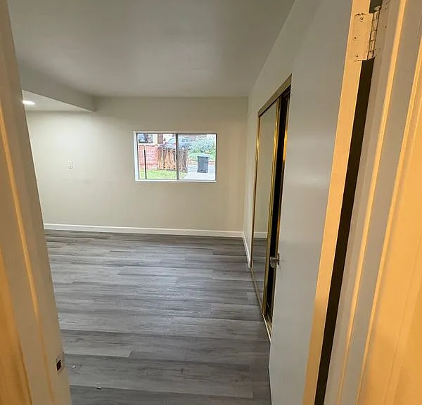 23162 Smith Rd — Photo 16