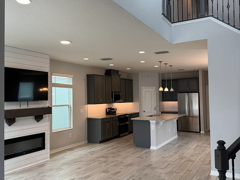 730 Rivington Ave — Photo 6