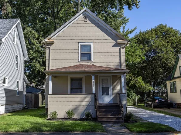2221 SW 10th St, Akron, OH 44314
