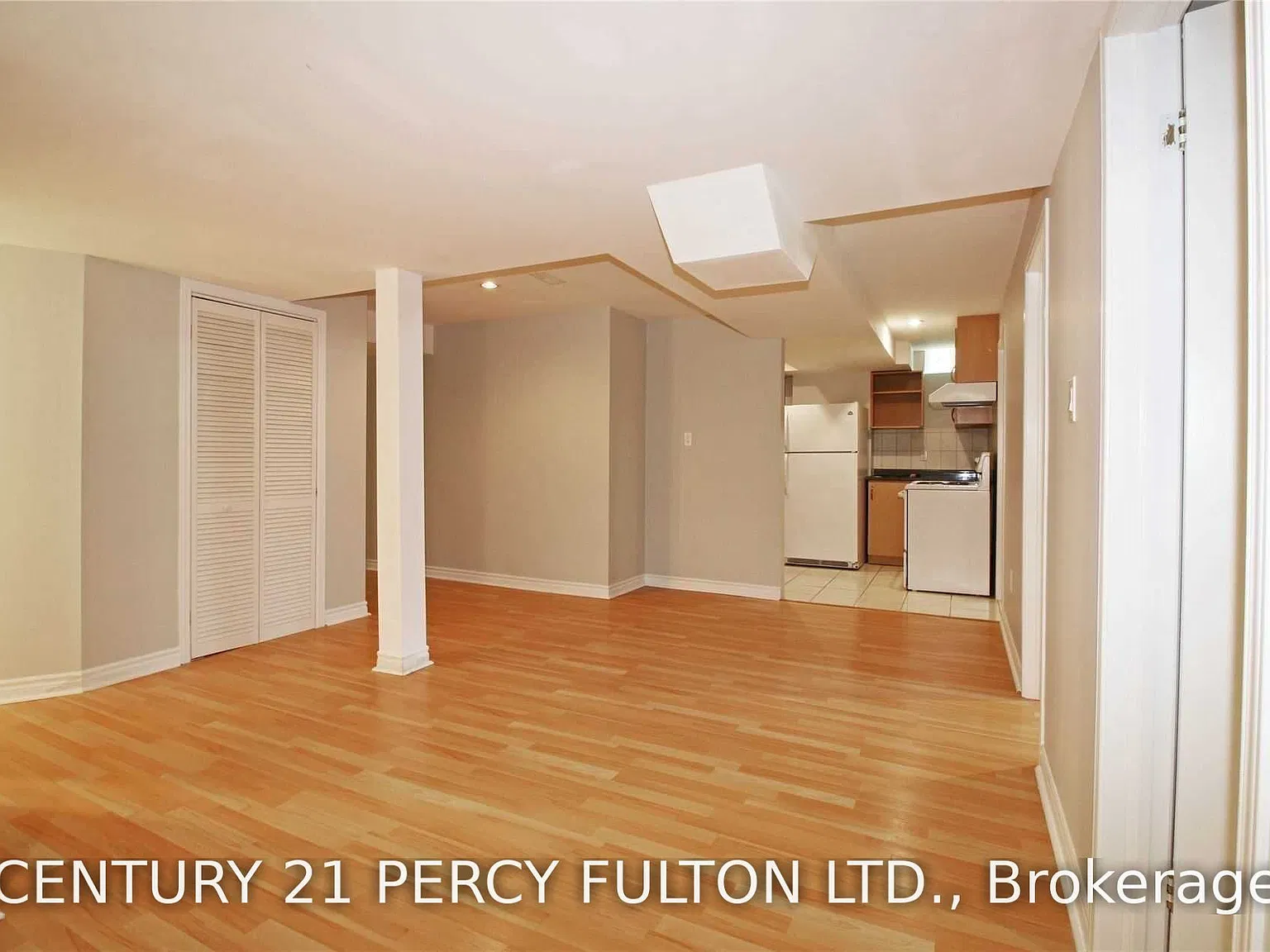 3 bed, $2,199 — Photo 4