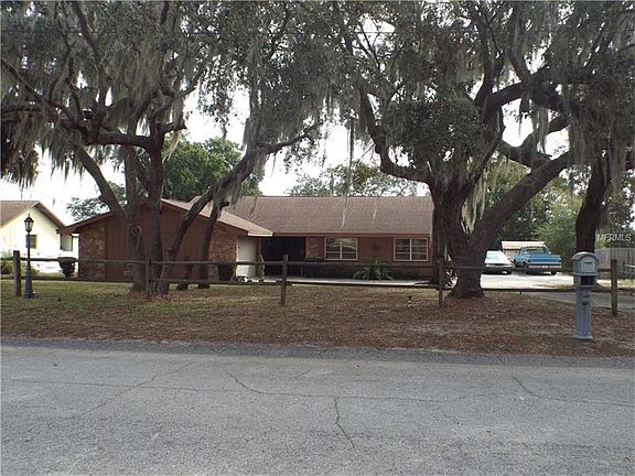 3rd image of 208 Paradise Island Dr