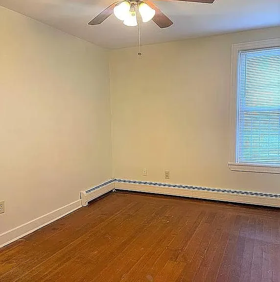 31 Chapin Ave #4 — Photo 9
