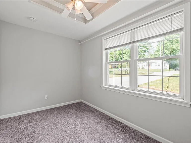 7032 Dearborn St — Photo 15