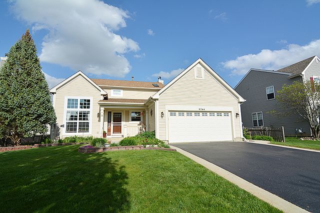1st image of 9744 Bedford Dr