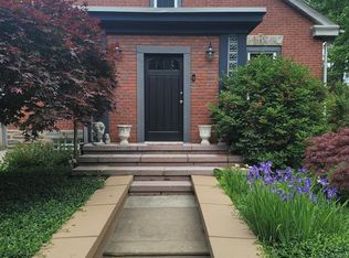 5 Auchy Rd, Erdenheim, PA 19038