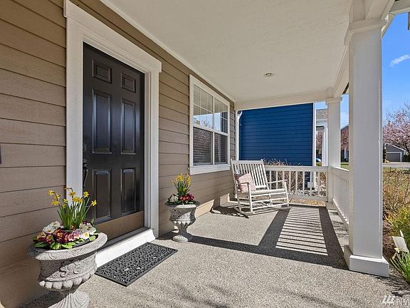 3rd image of 3203 Parkside Cir NE