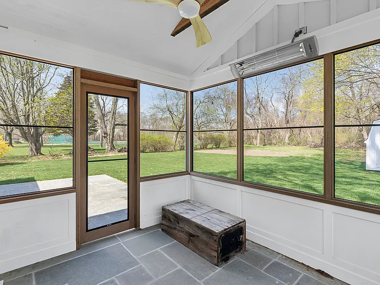 5075 Main Rd — Photo 13