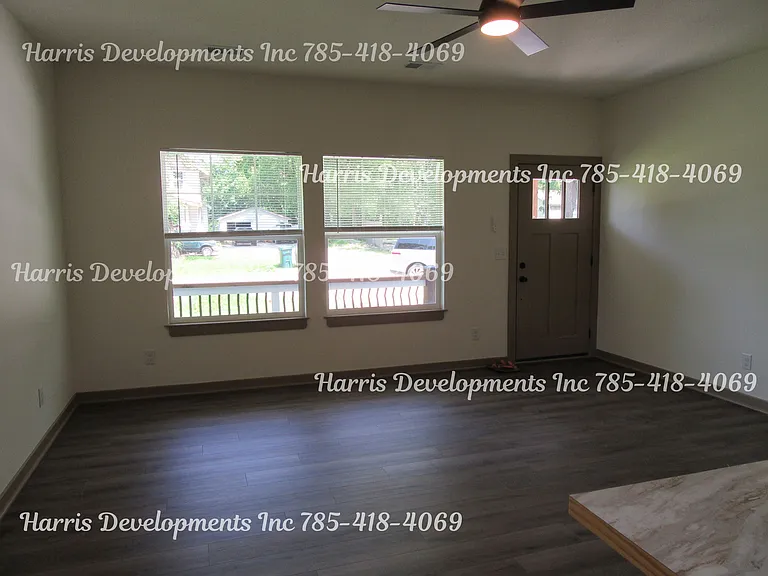 312 S Cherry St — Photo 8