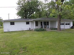 129 N Ozark Trl, Goodman, MO 64843