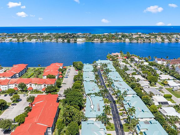 2nd image of 131 Barefoot Cove