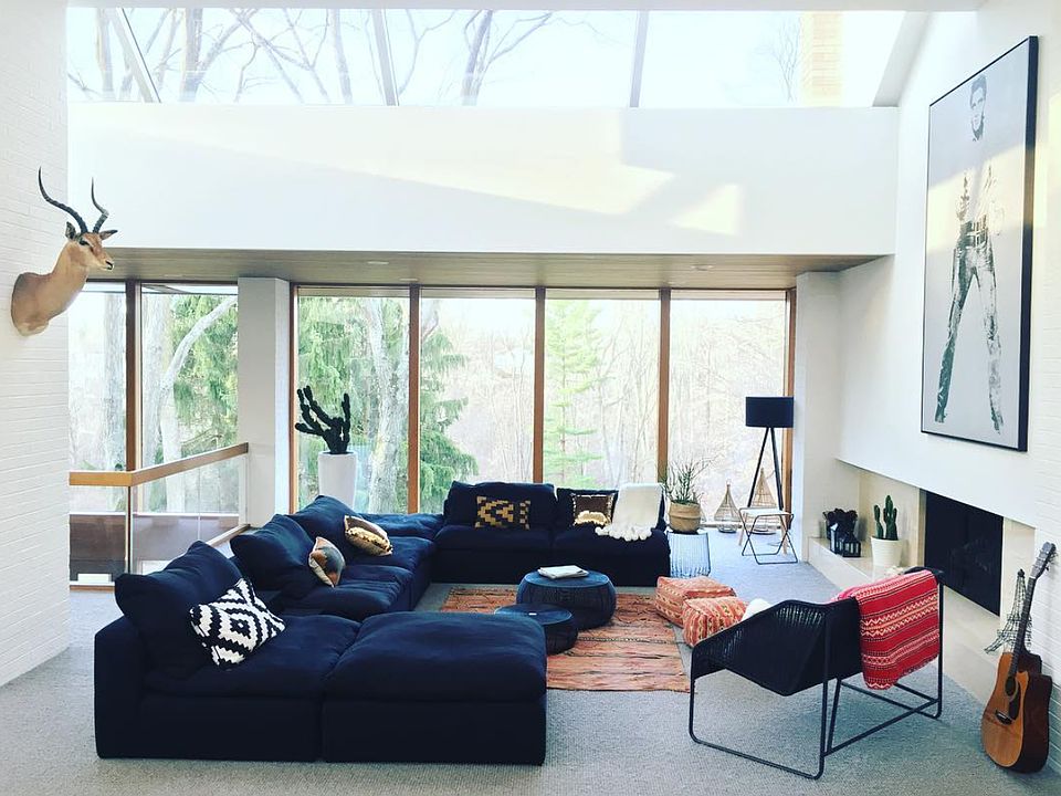 1st image of 25001 River Dr