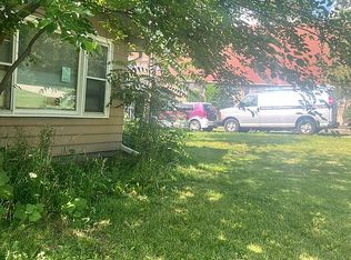 8518 Archer Ave, Willow Springs, IL 60480