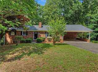 3761 Spaulding Dr, Winston Salem, NC 27105