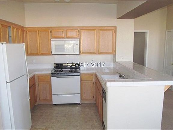 4th image of 1512 Truett St Unit 204