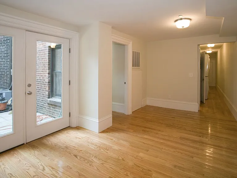 658 Massachusetts Ave #1F — Photo 12