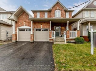 5 Carness Cres, Georgina, ON L4P 0B6