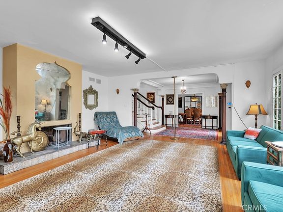 3rd image of 2275 Vasanta Way