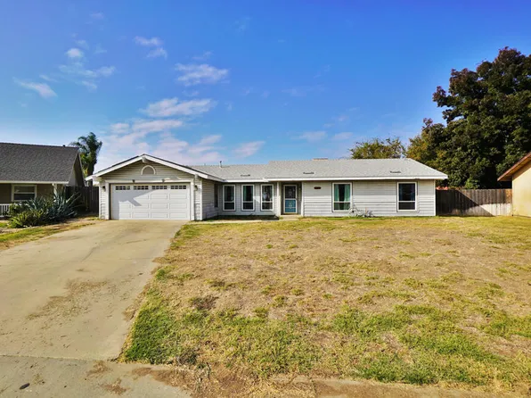 955 Murphy Drive, Lemoore, CA 93245