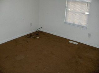 3915 Schisler Dr, Greensboro, NC 27401