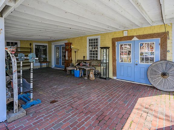 4th image of 21 S Orleans Road