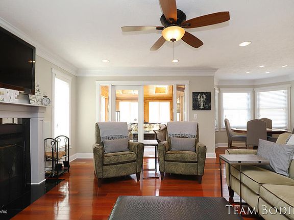 5th image of 7181 Packerwoods Dr NE