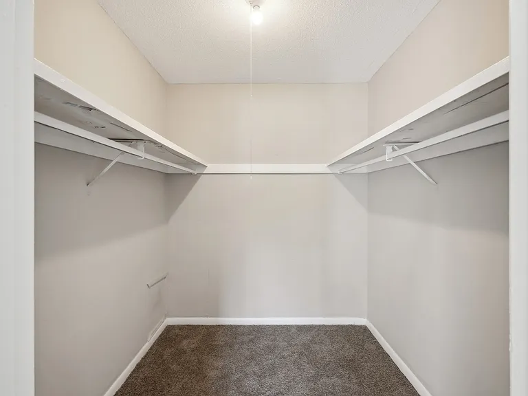 Walk In Closet