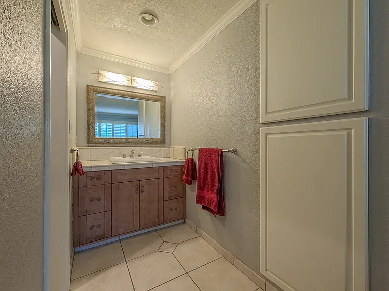 420 Alberto Way #36 — Photo 6