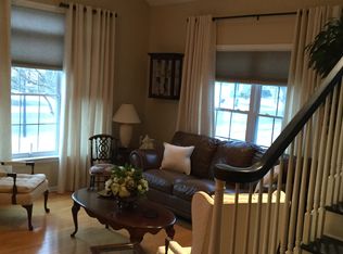 25 Yates Rd, Manalapan, NJ 07726