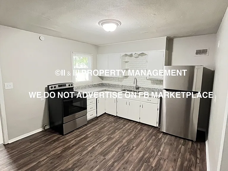 110 S Annie St — Photo 7