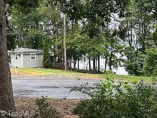 2nd image of 210 Shoreline Dr