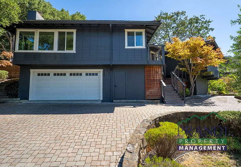23 Harding Dr — Photo 2