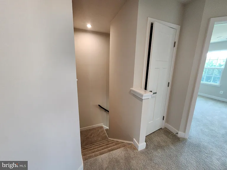 844 New Castle Landing Dr — Photo 31
