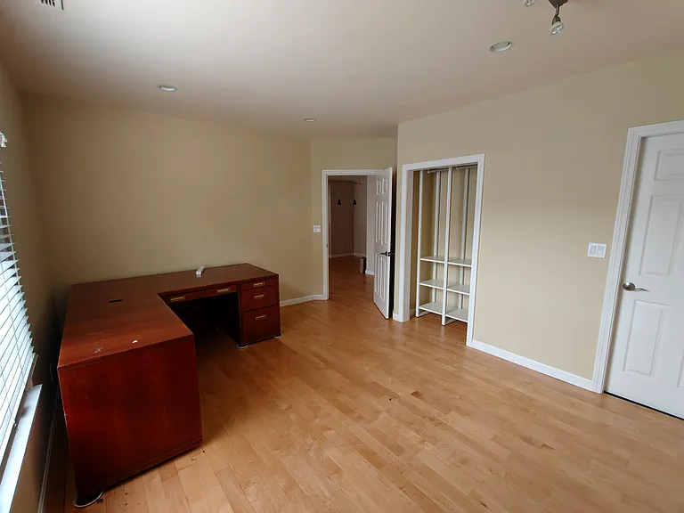 25 Marion St #44 — Photo 7