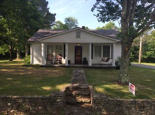 528 Smith Ave, Hohenwald, TN 38462