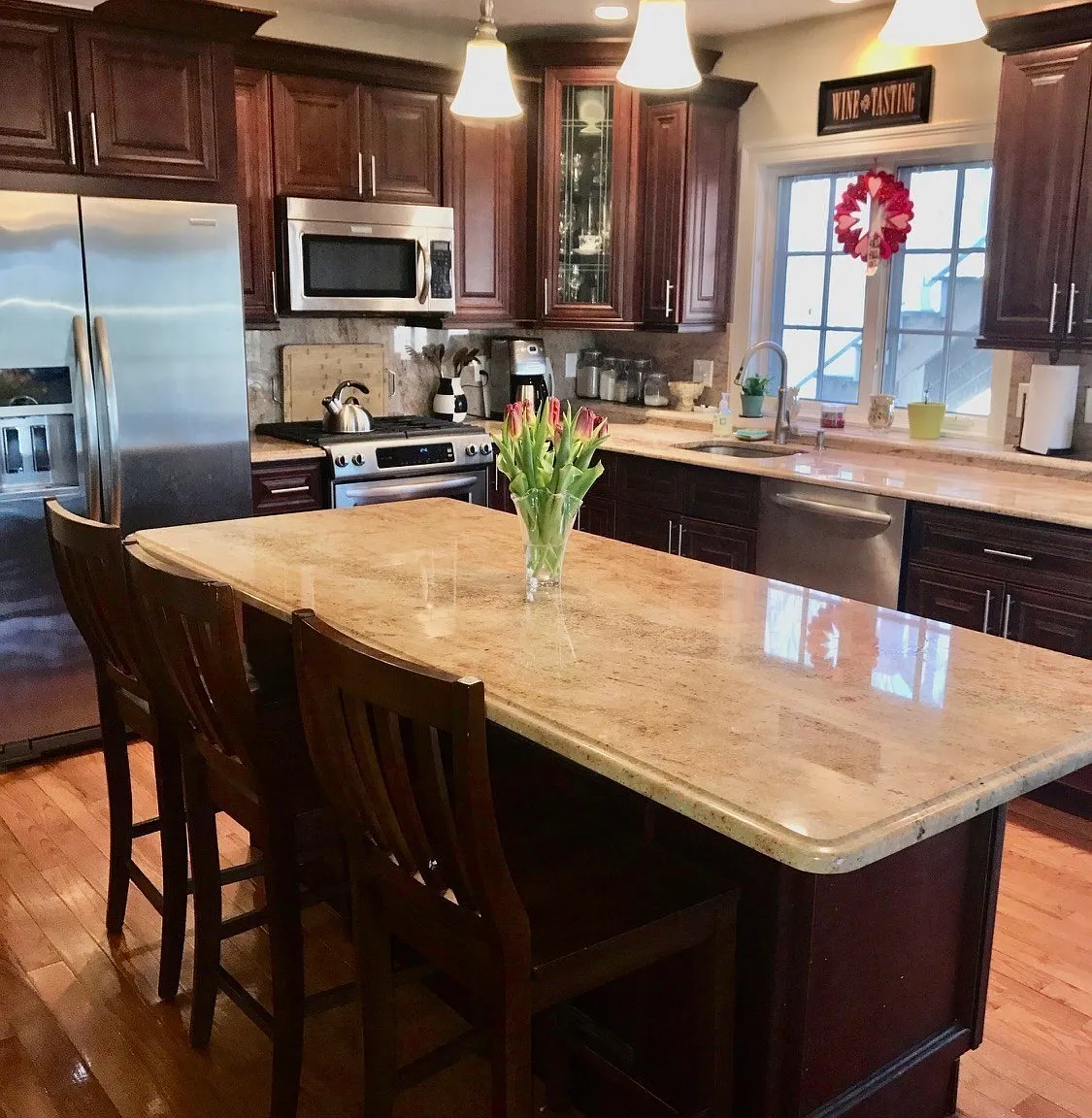 1 bed, 1.0 bath, 1000 sqft, $2,900 — Photo 2