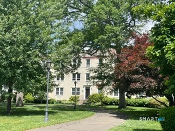104 Summer St #2A, Stamford, CT 06901