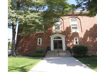 2459 Whitney Ave APT 14, Hamden, CT 06518