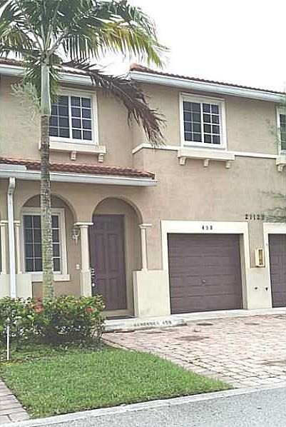 2nd image of 21129 NW 14th Pl #4
