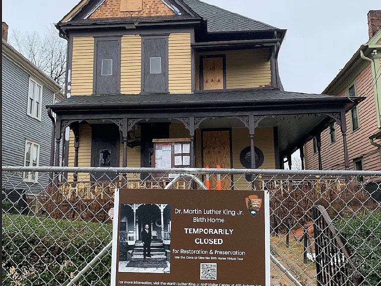 Auburn Ave NE — Photo 26