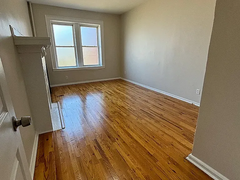 220 Roseville Ave #5D — Photo 5